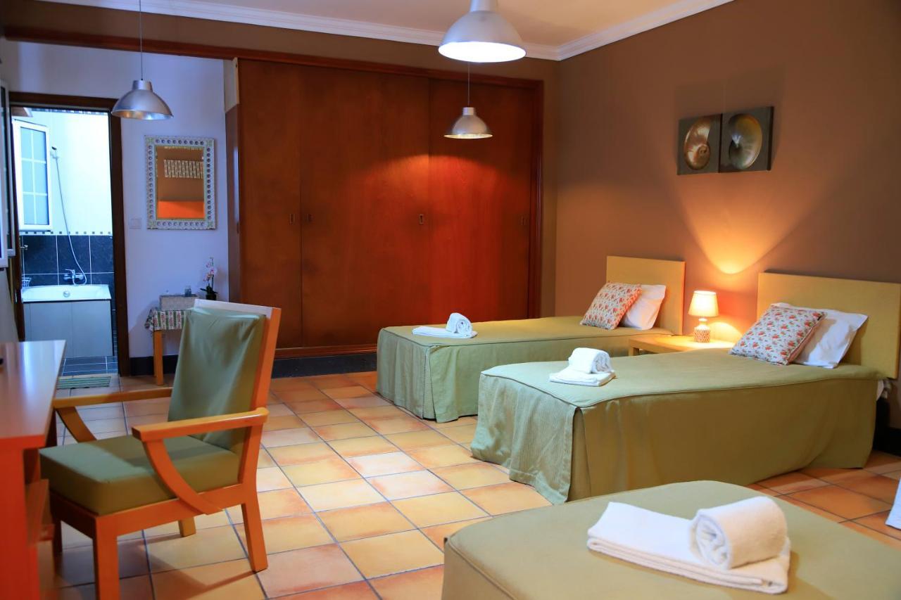 Bella Italia Populo Guest House Понта-Делгада Экстерьер фото