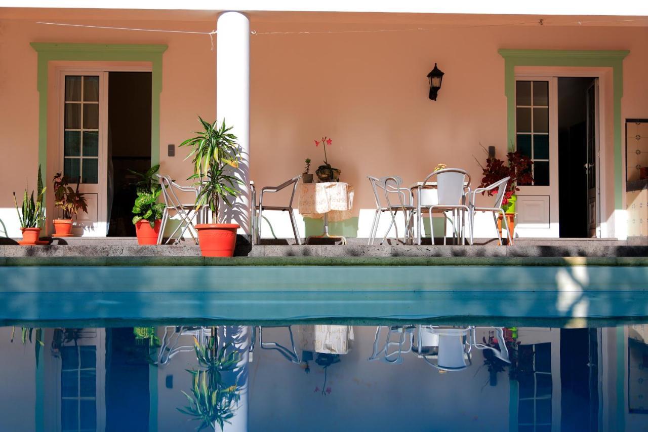 Bella Italia Populo Guest House Понта-Делгада Экстерьер фото