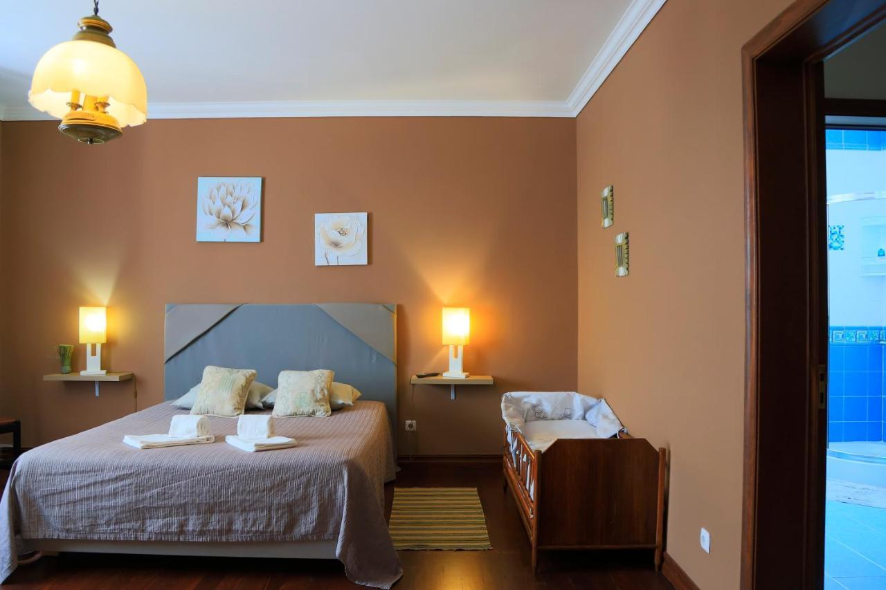 Bella Italia Populo Guest House Понта-Делгада Экстерьер фото