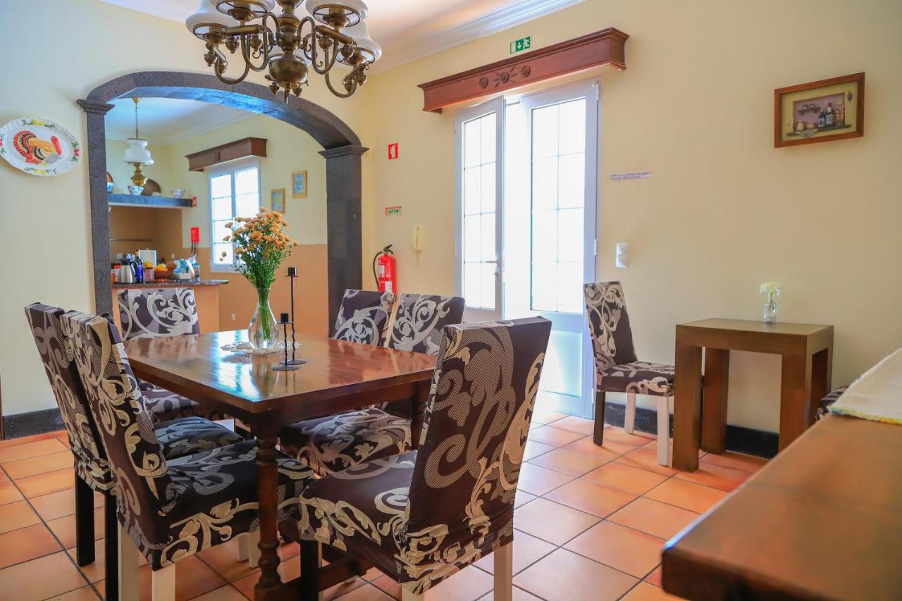 Bella Italia Populo Guest House Понта-Делгада Экстерьер фото