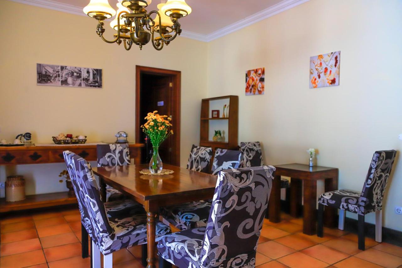 Bella Italia Populo Guest House Понта-Делгада Экстерьер фото